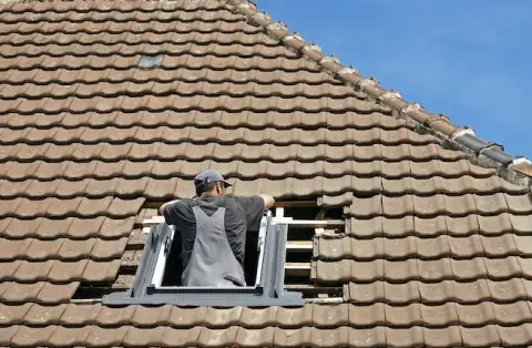 Pose de velux - Fontaine-la-Mallet